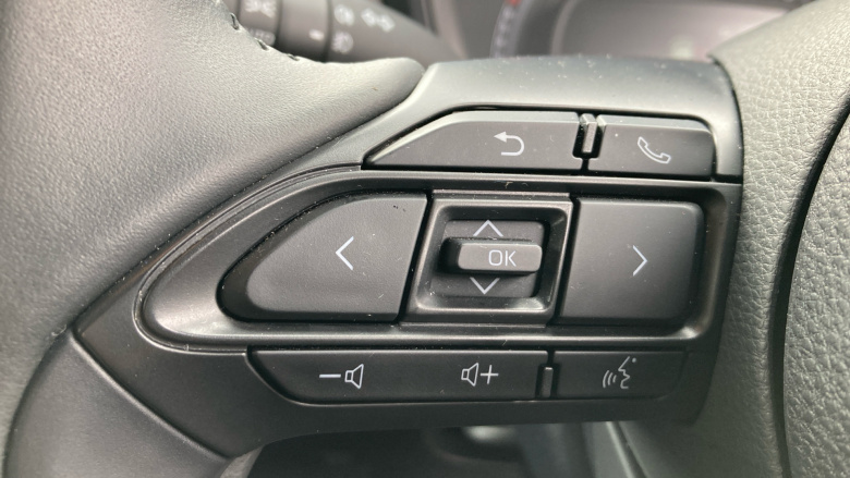 Toyota Aygo X 1.0 VVT-i Edge 5dr Petrol Hatchback